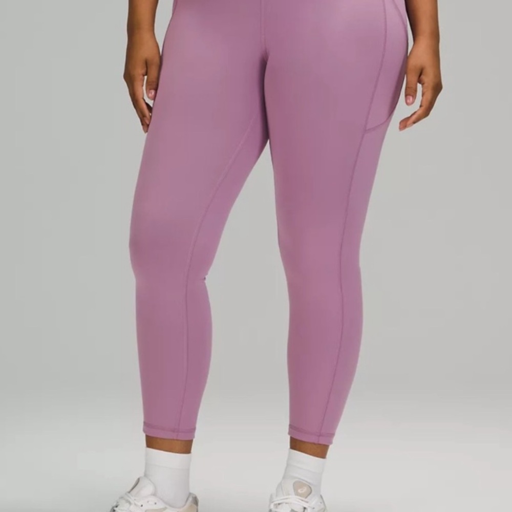 Lululemon Invigorate High-Rise Tight 25"
Jubilee